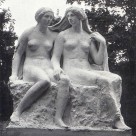 Skulptur – „Zwei Schwestern“ von Richard Engelmann