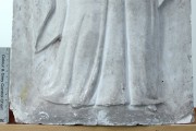 Plastik — Relief „Trauernde“ (Vorzustand, Detail)