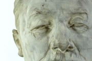 Plastik — "Karl Rothe" (Vorzustand, Detail)
