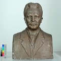 Plastik — „Prof. Dr. Eduard Scheidemantel“ (Vorzustand)