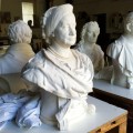 Skulptur — „Großherzogin Sophie" (Endzustand) nach  Aufbringen Schutzbeschichtung mit mikrokristallinem Wachs (Cosmoloid H80 gelöst in Shellsol T)